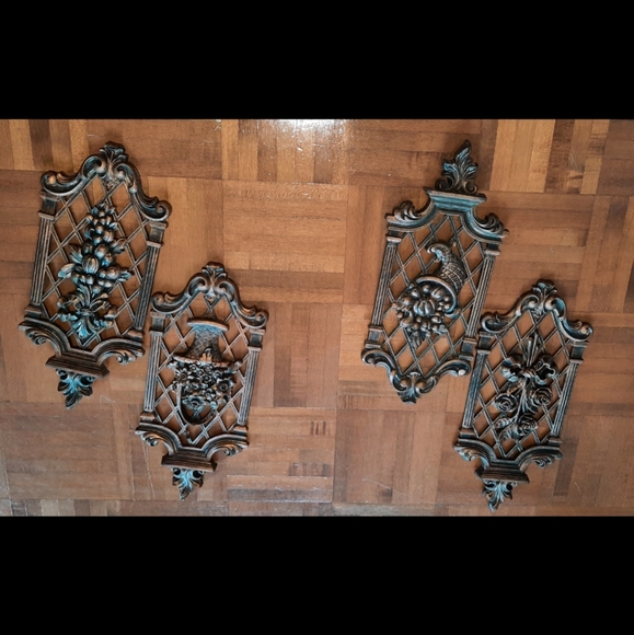 4/$15 Vintage Brass Hanging Fruits - Picture 1 of 2